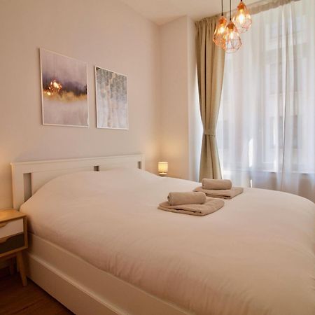 Heart Of Grand Place - Stunning 3Br Triplex ブリュッセル エクステリア 写真